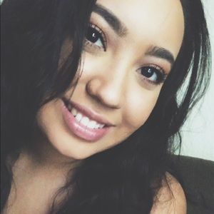 Meet your Posher, Marissa